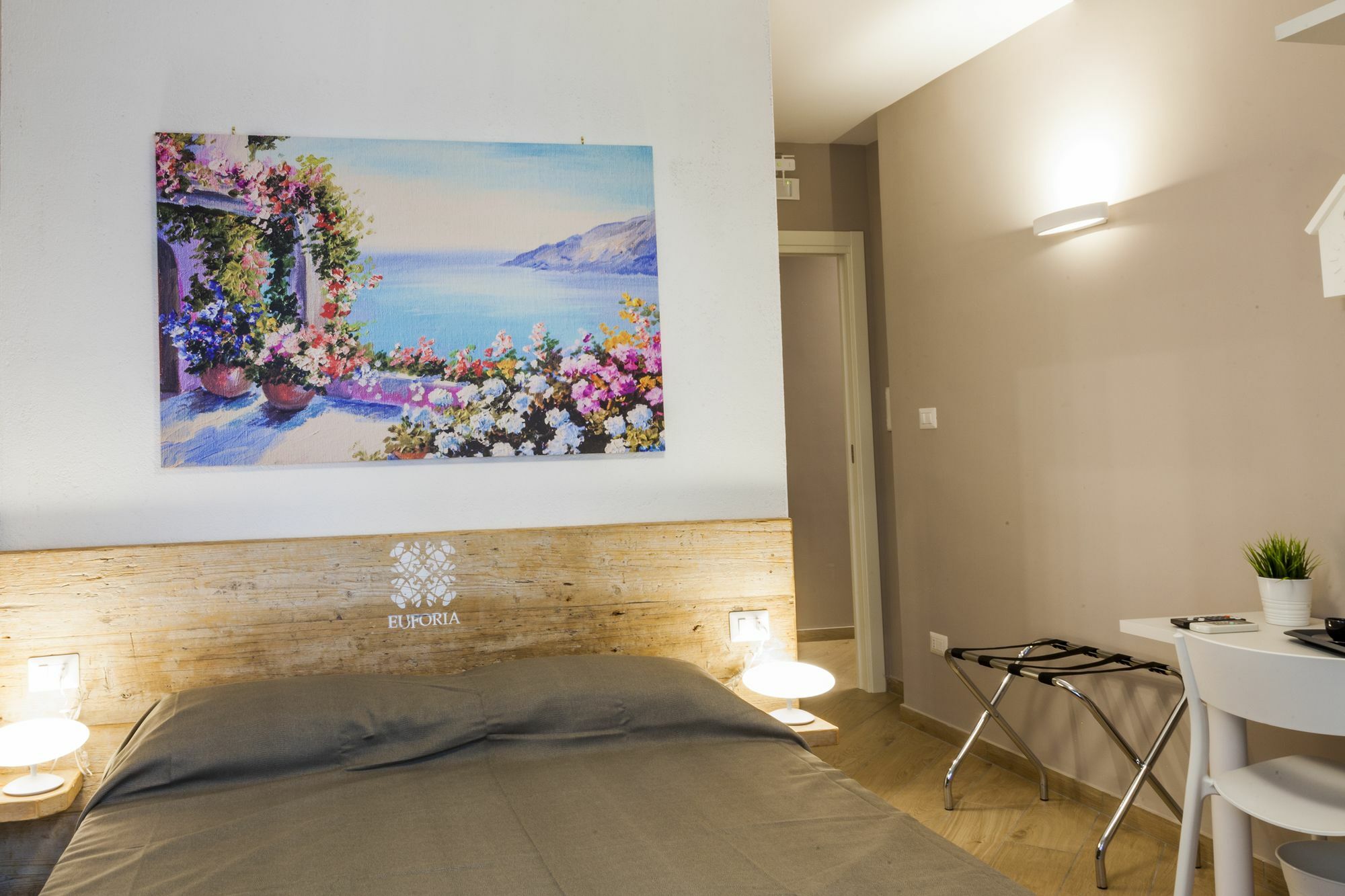 Euforia Napoli - Tre Sedi - Three Locations Bed & Breakfast Exterior photo